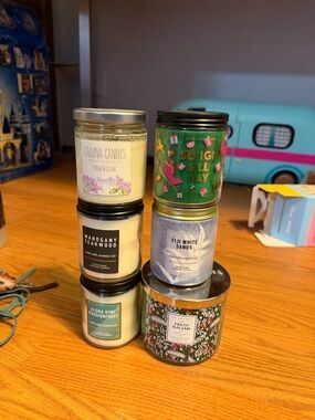 Bath & Body Works Green, White, Cream, Gray, and Black Jar Candle Set
